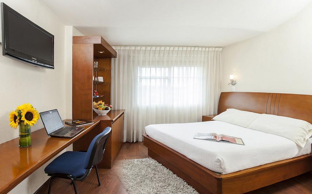 Teusaquillo Boutique Hotel โบโกตา ภายนอก รูปภาพ