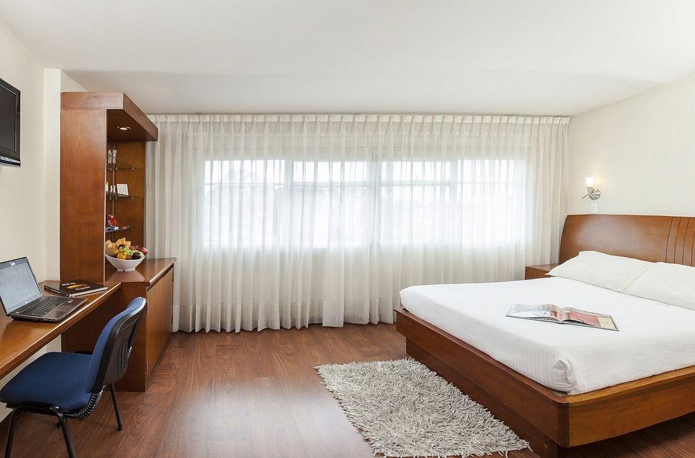 Teusaquillo Boutique Hotel โบโกตา ภายนอก รูปภาพ