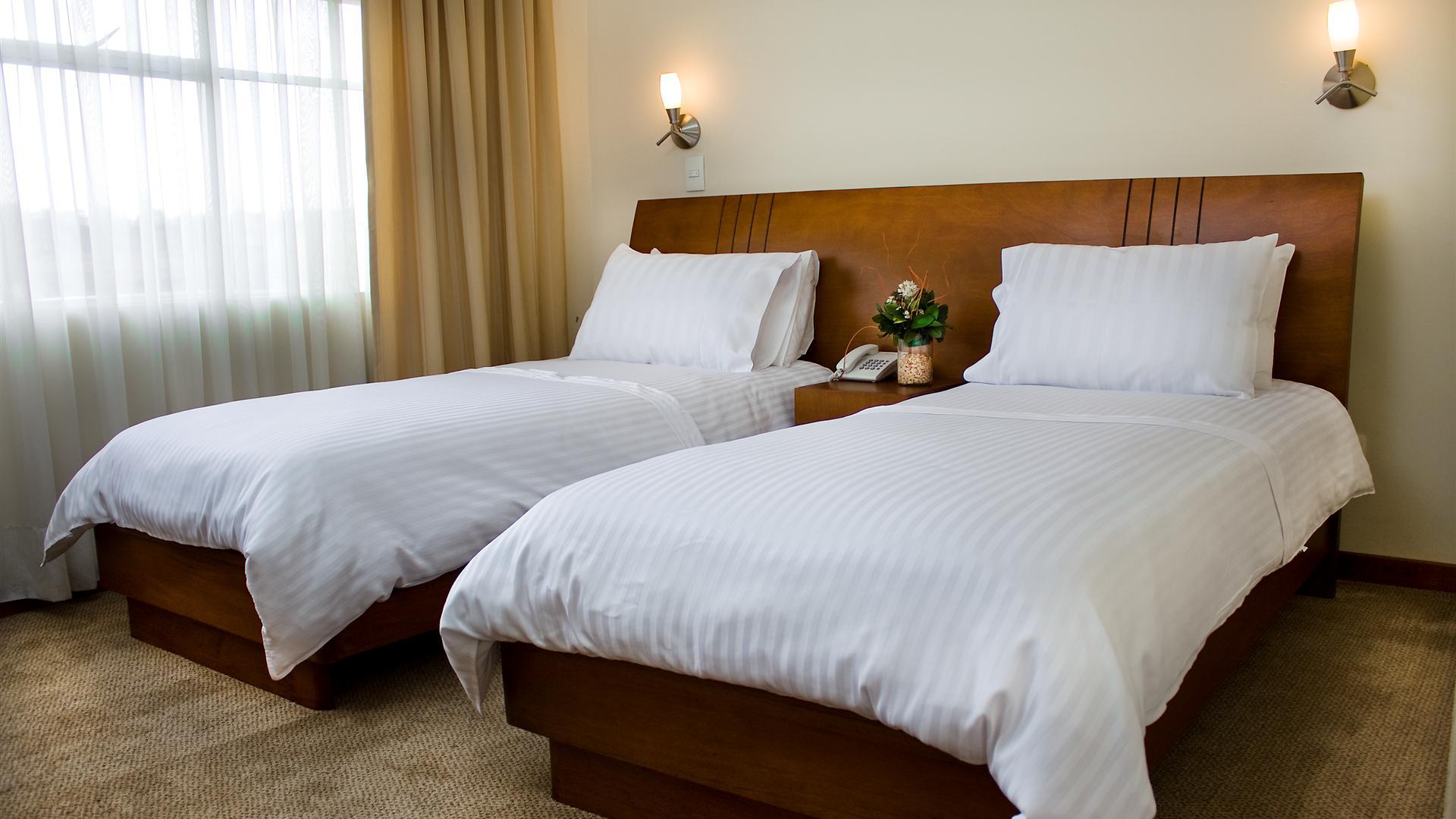 Teusaquillo Boutique Hotel โบโกตา ภายนอก รูปภาพ