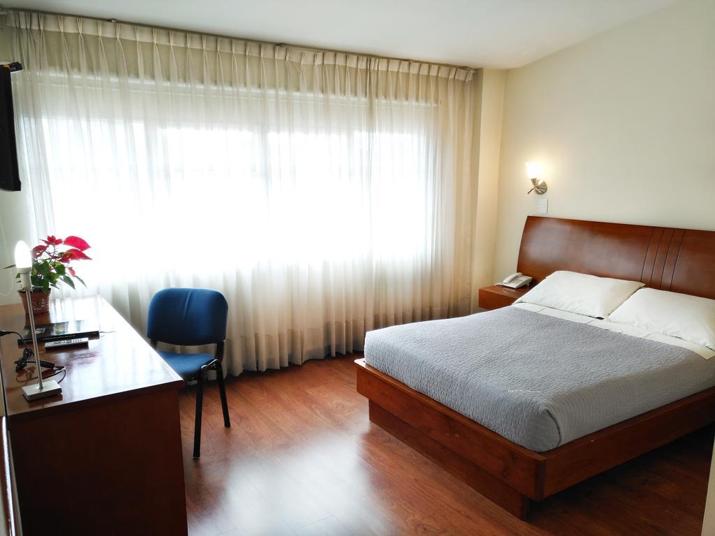 Teusaquillo Boutique Hotel โบโกตา ภายนอก รูปภาพ