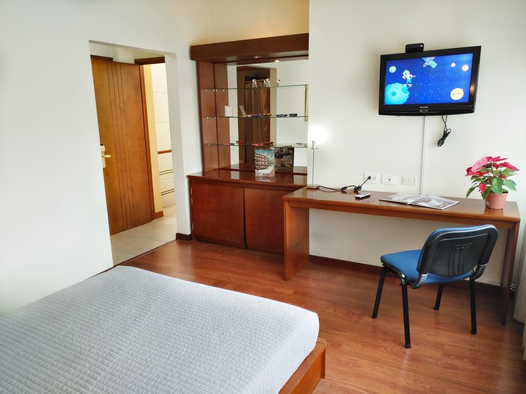 Teusaquillo Boutique Hotel โบโกตา ภายนอก รูปภาพ