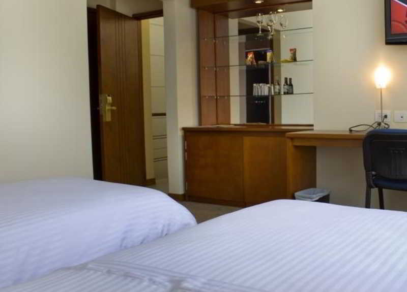Teusaquillo Boutique Hotel โบโกตา ภายนอก รูปภาพ